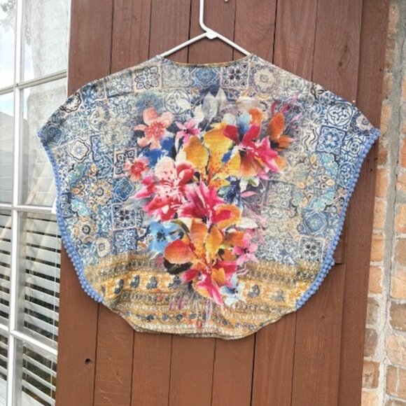 french BLUE Floral decorative top PONCHO Tie front POMPOM edging Sz S preowned - Picture 2 of 8
